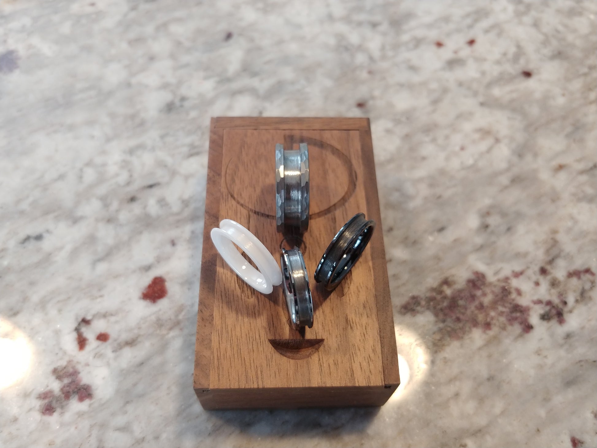 4MM Bands - Tungsten and Ceramic - DreamWood Rings Supplies