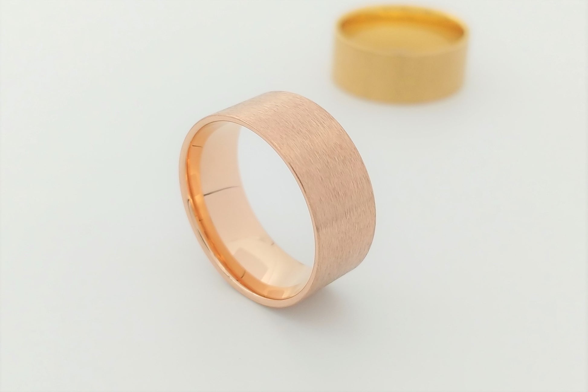 Rose Gold - Yellow Gold Tungsten Core 4mm & 8mm - DreamWood Rings Supplies